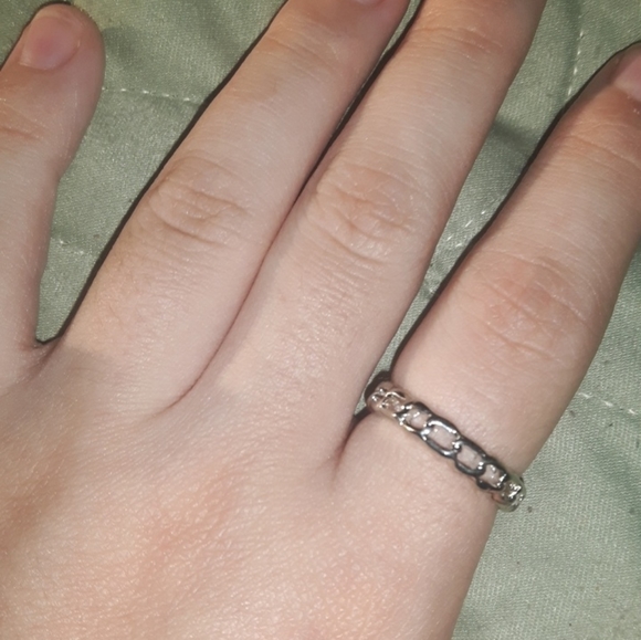 Silver Ring - Picture 2 of 3